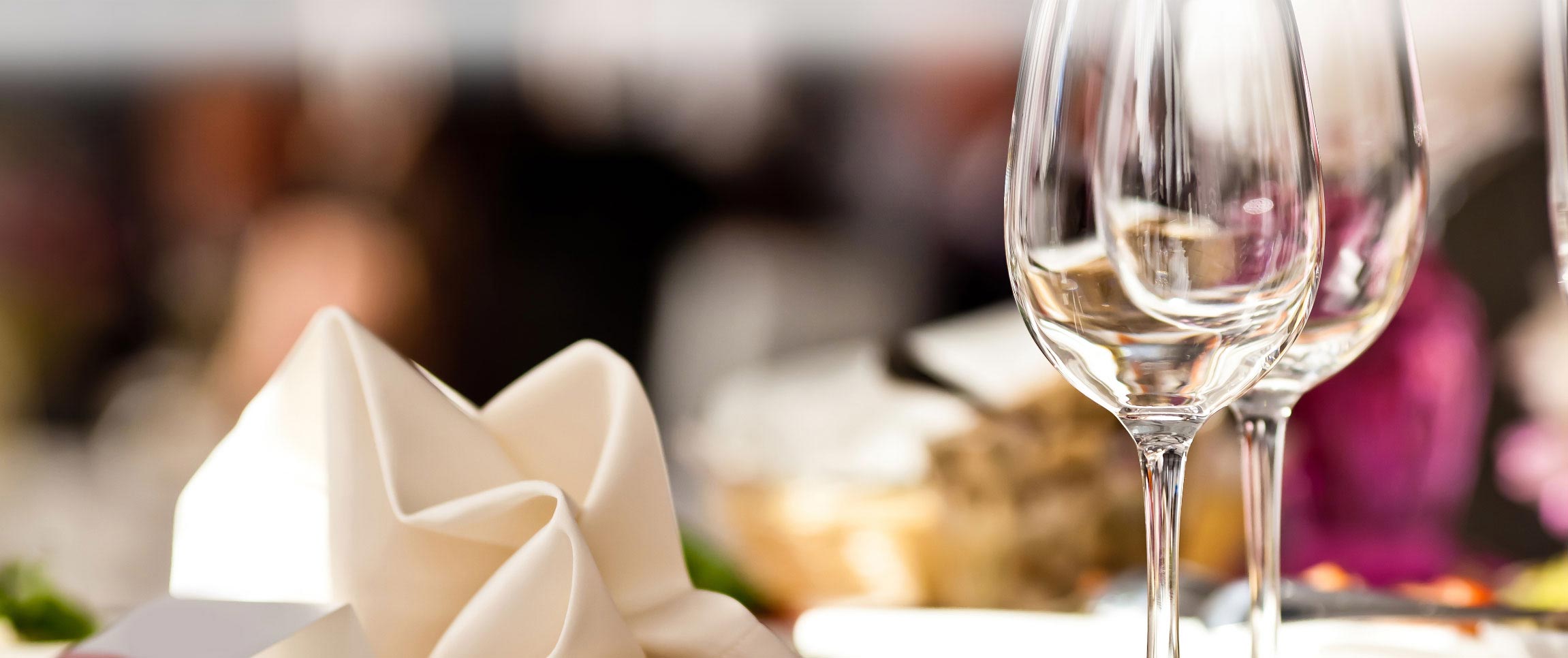 How To Host a Collaborative Chef Dinner