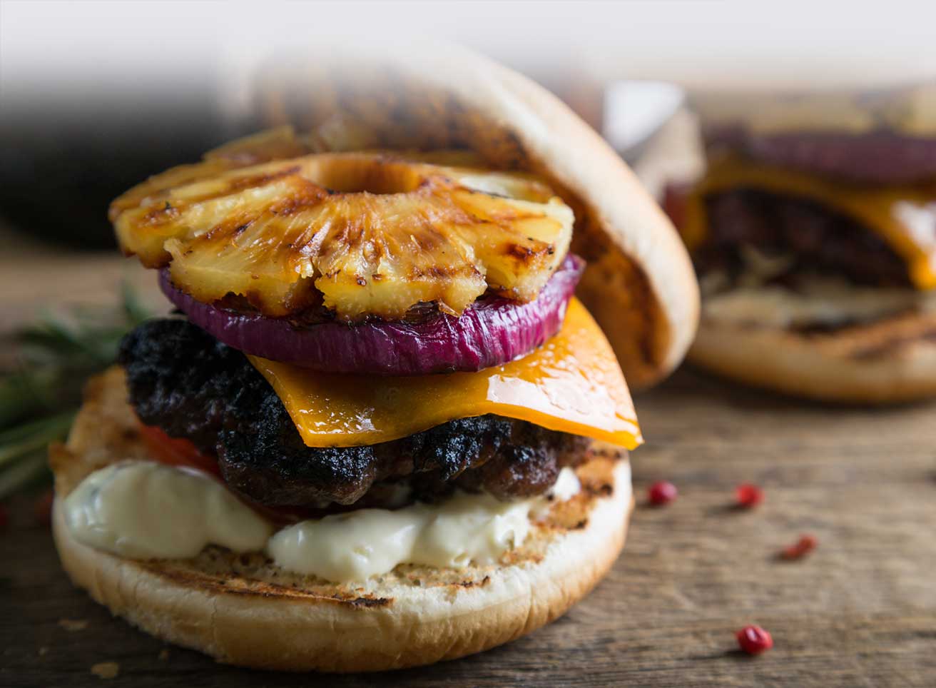 Sauer Brands Pineapple Cheeseburger