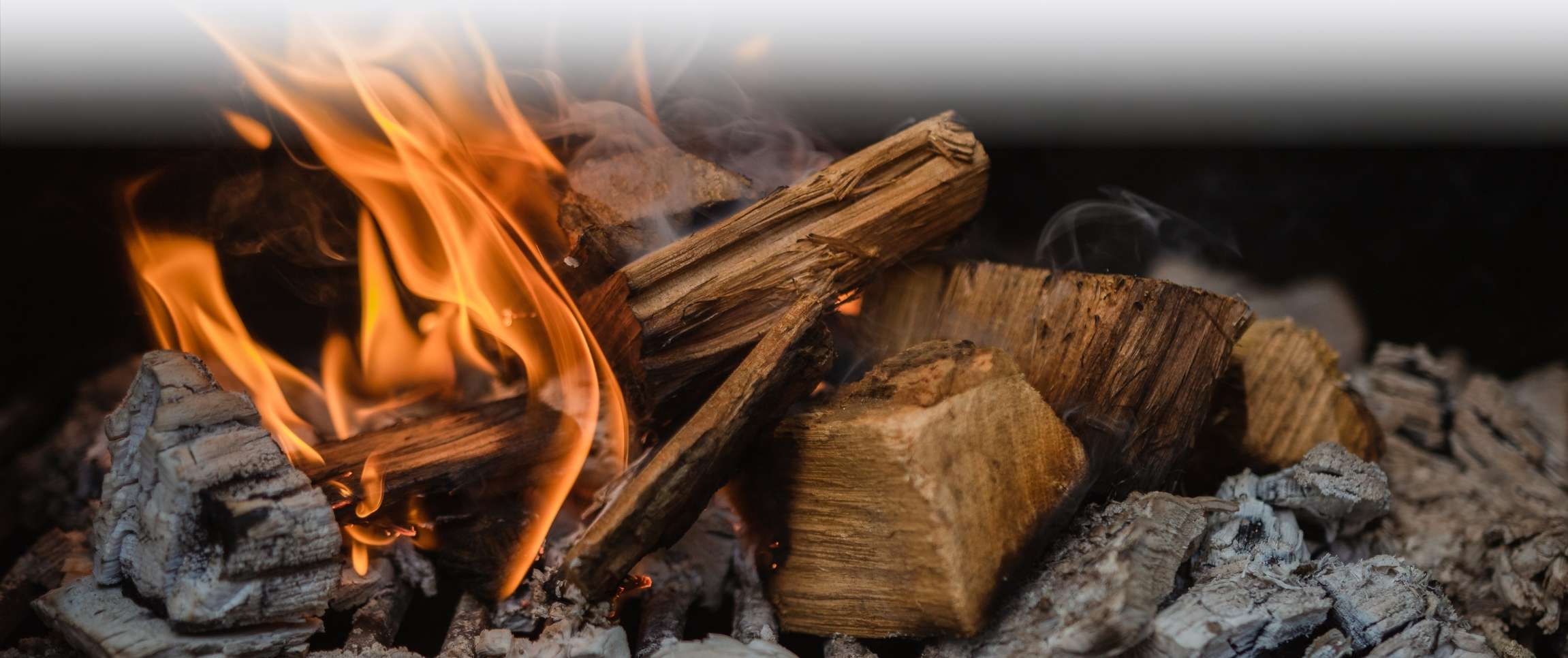 Axedental Woodsman™ Premium Kiln-dried Hickory Cooking  Wood