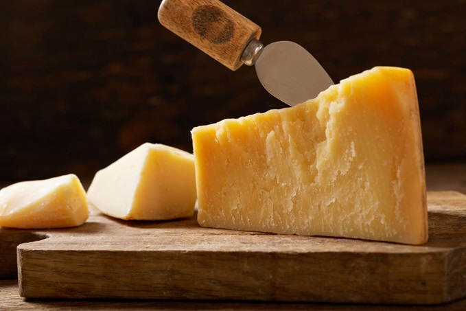Roma® 20 Lb. Parmesan and Romano Wheels