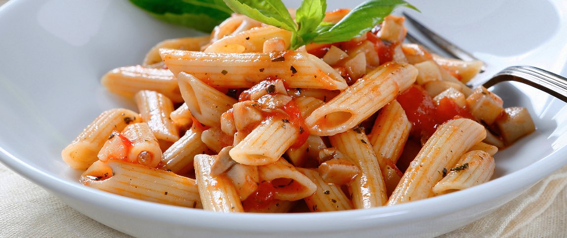 Tuscan Pasta with Tomato Basil Cream Sauce