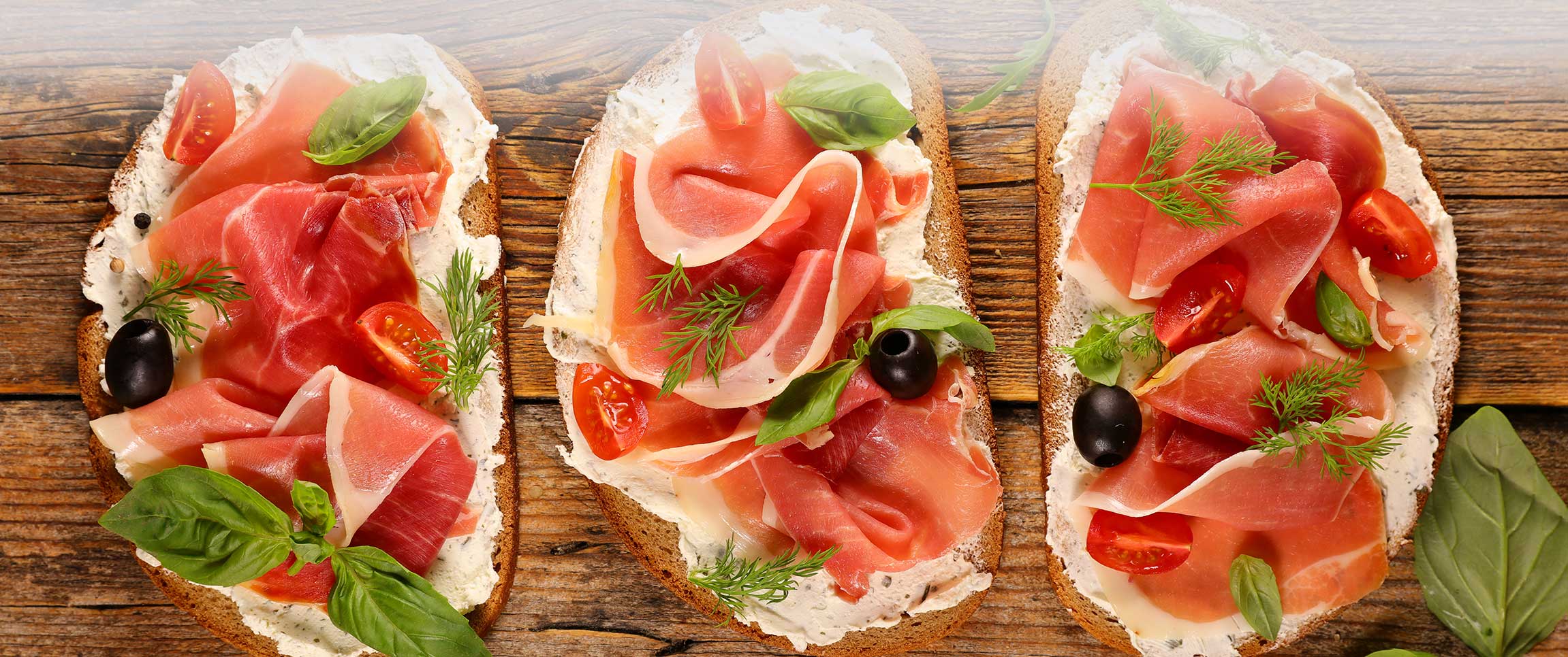 Roma Prosciutto Reserve Crostini