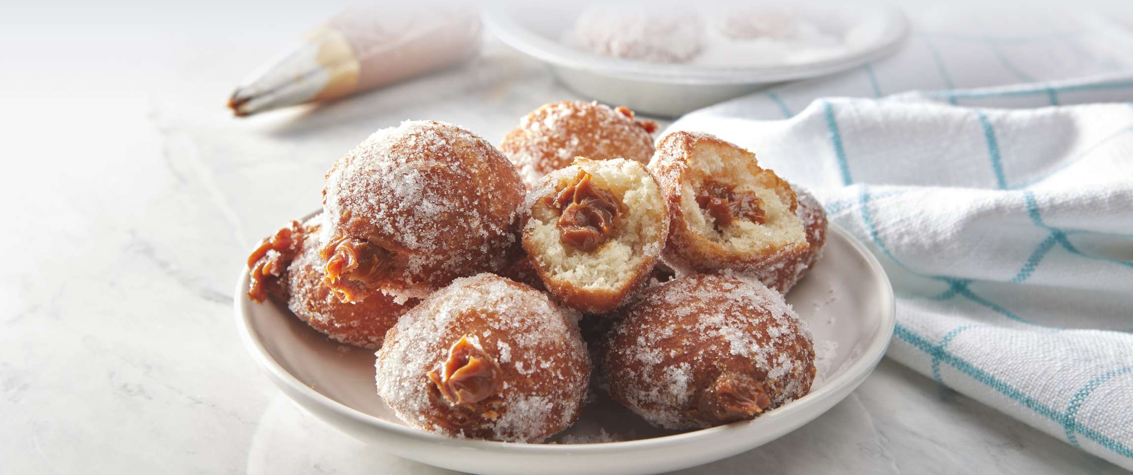 Dulce de Leche Biscuit Bomboloni