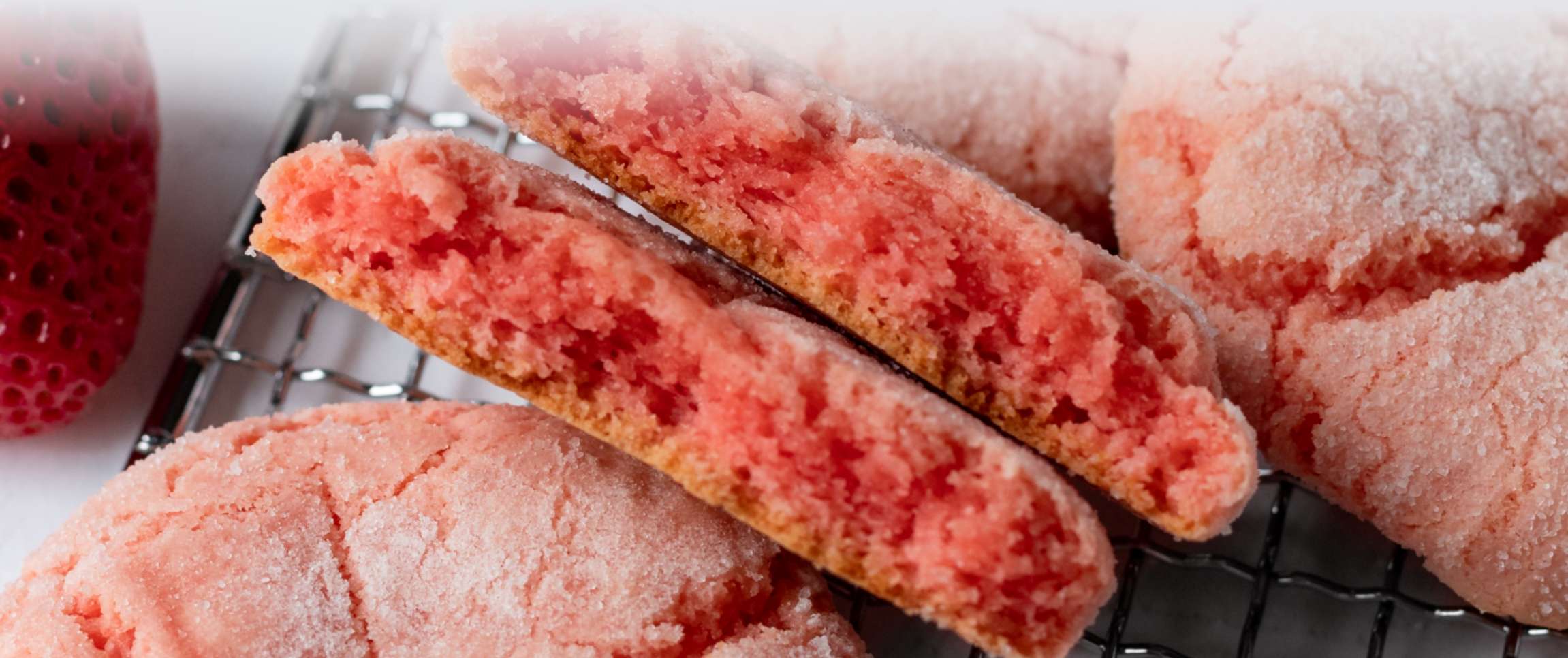 Strawberry Milk Cookies