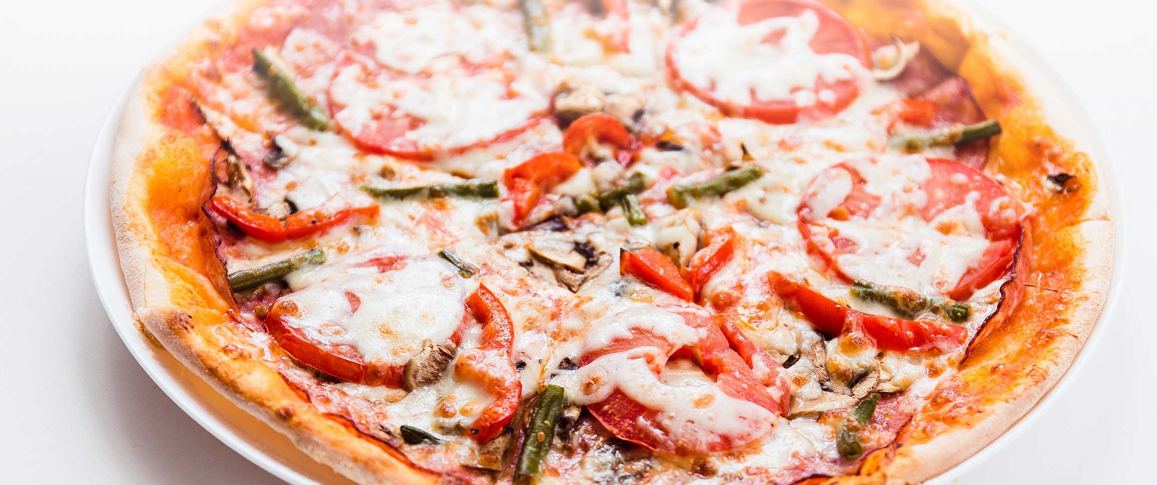 Crawfish Tail Pizza with Vegetables