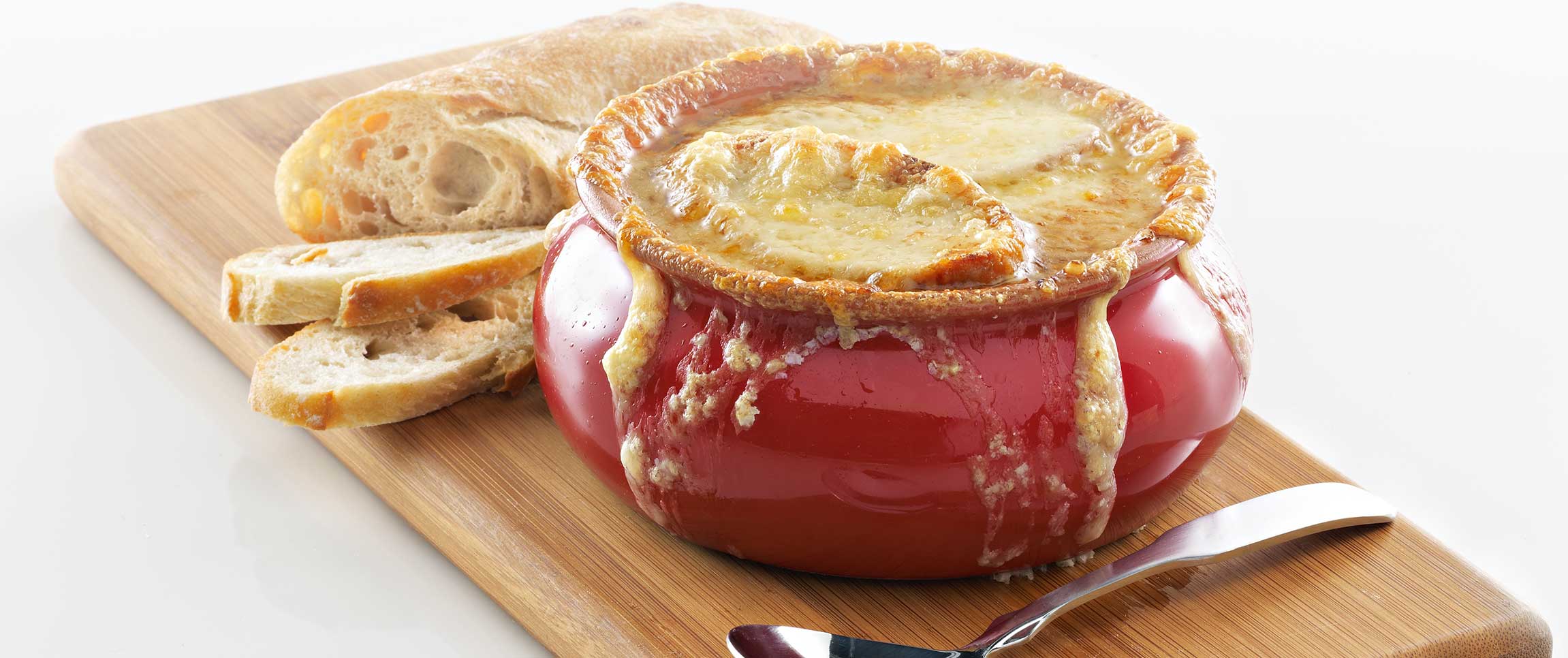 Beefy French Onion Soup with Bread