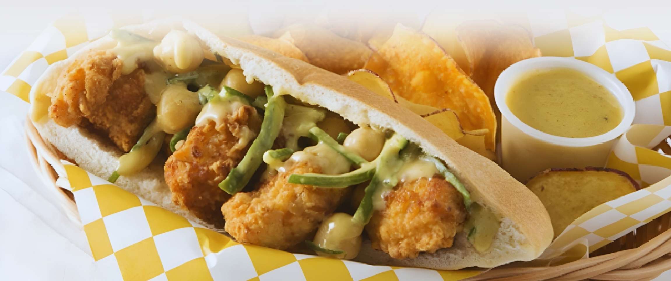 Spicy Boneless Zings Pita