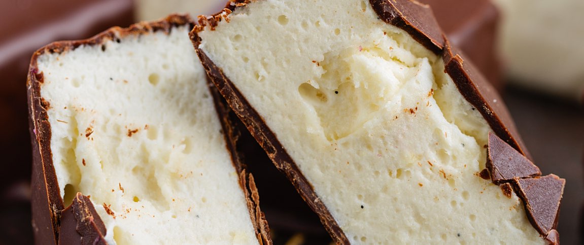 Marshmellow Covered in Chocolate