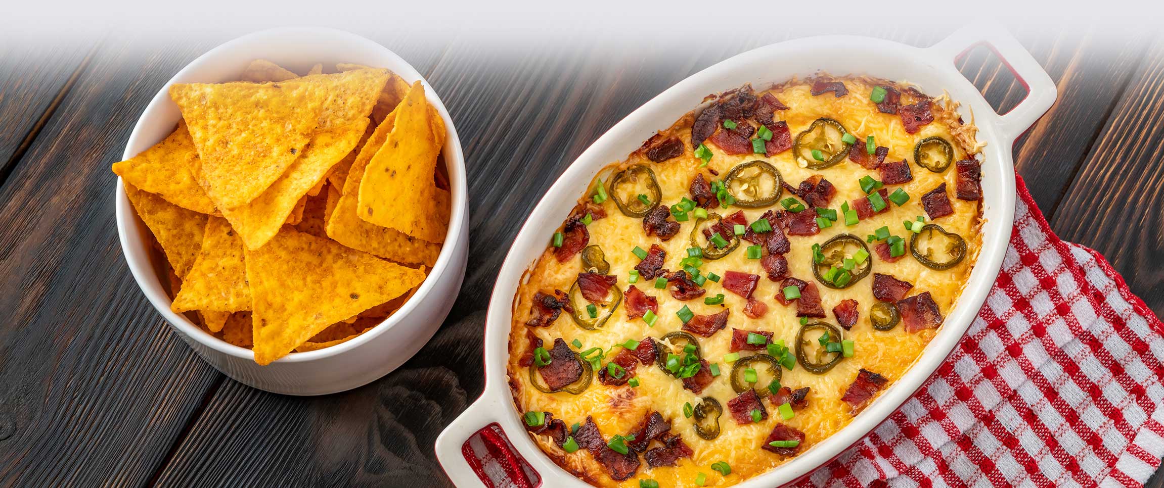 Jalapeno Popper Dip with Chips