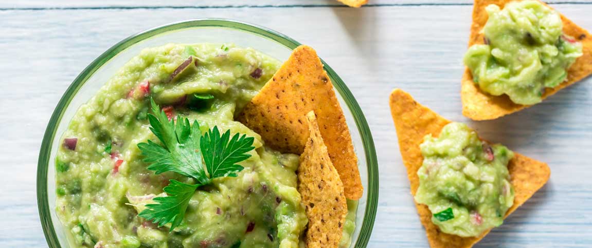 Grilled Peach and Bacon Guacamole with Chips