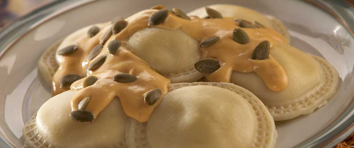 Cheese Ravioli Topped with Pumpkin Sauce