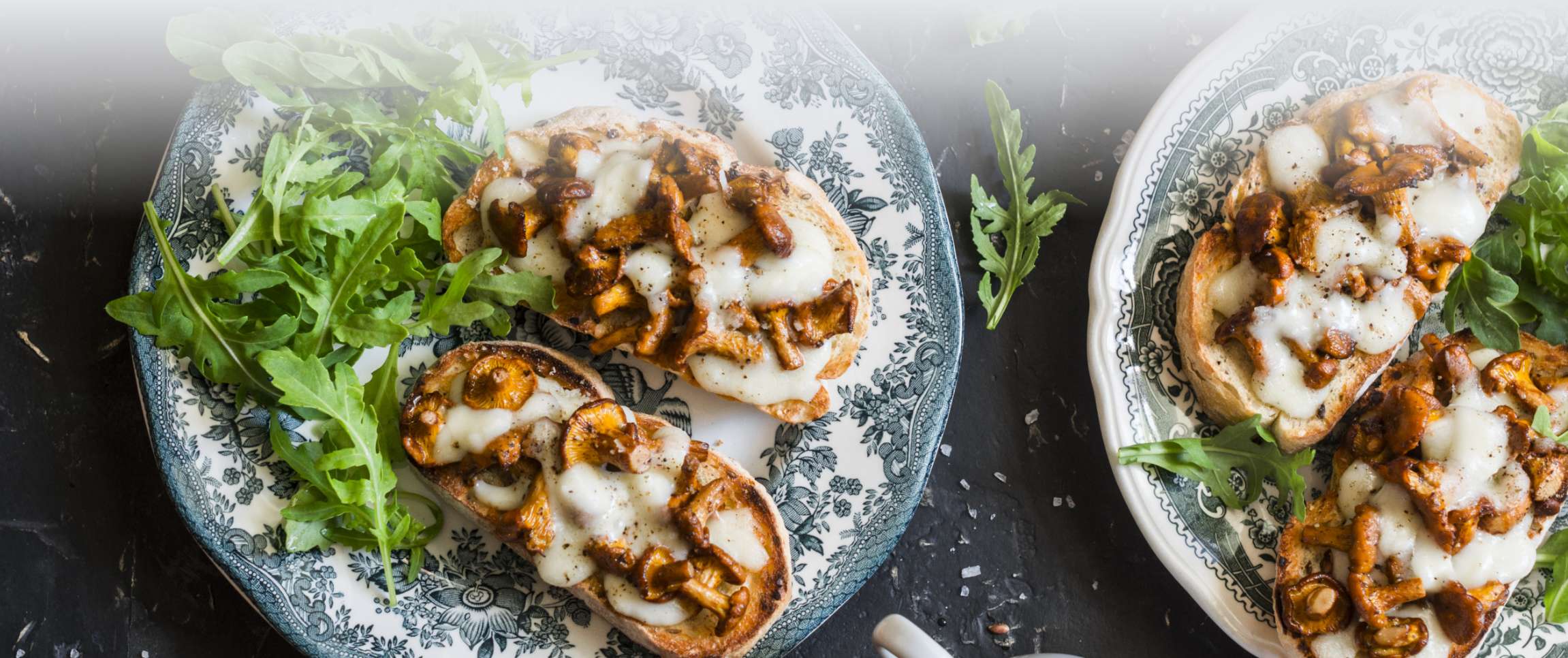 Roasted Mushroom Crostini