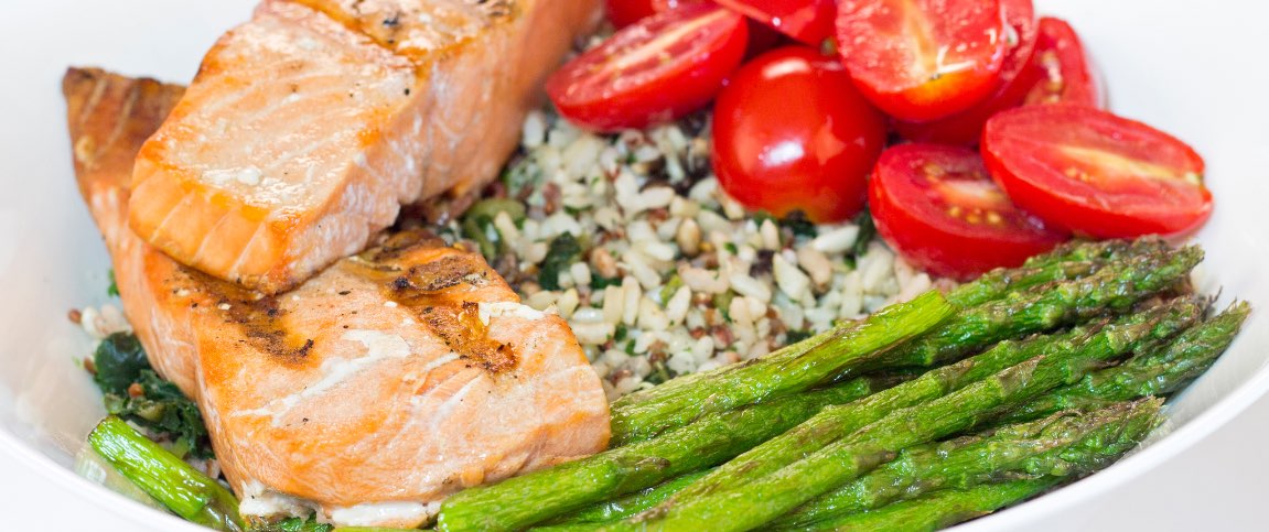 Salmon Kale and Grains Powerbowl