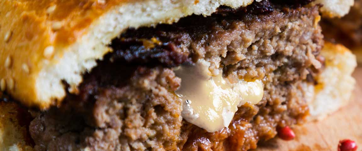 Stuffed Pizza Burger