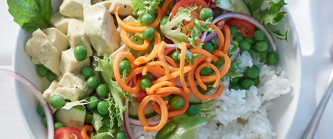 Thai Basil Bowl with Yogurt Sauce