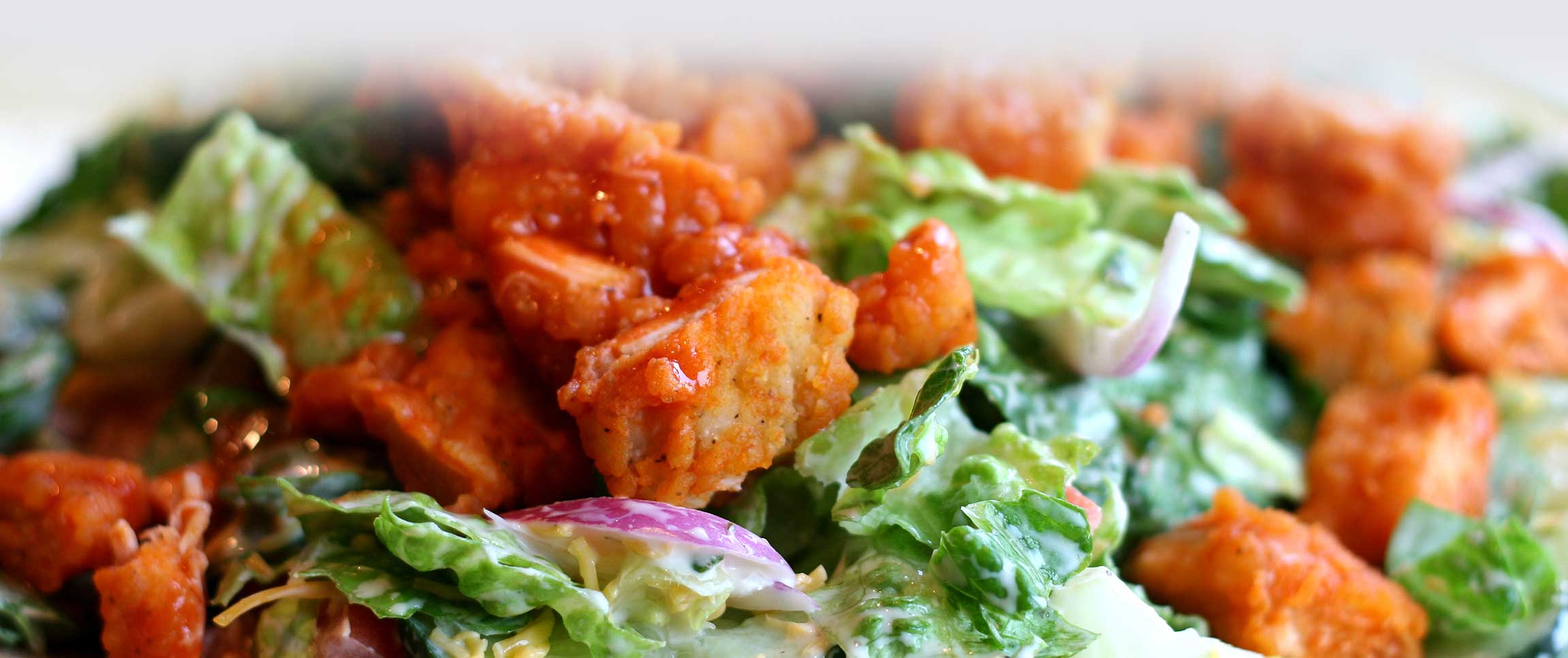 Buffalo Tender Salad