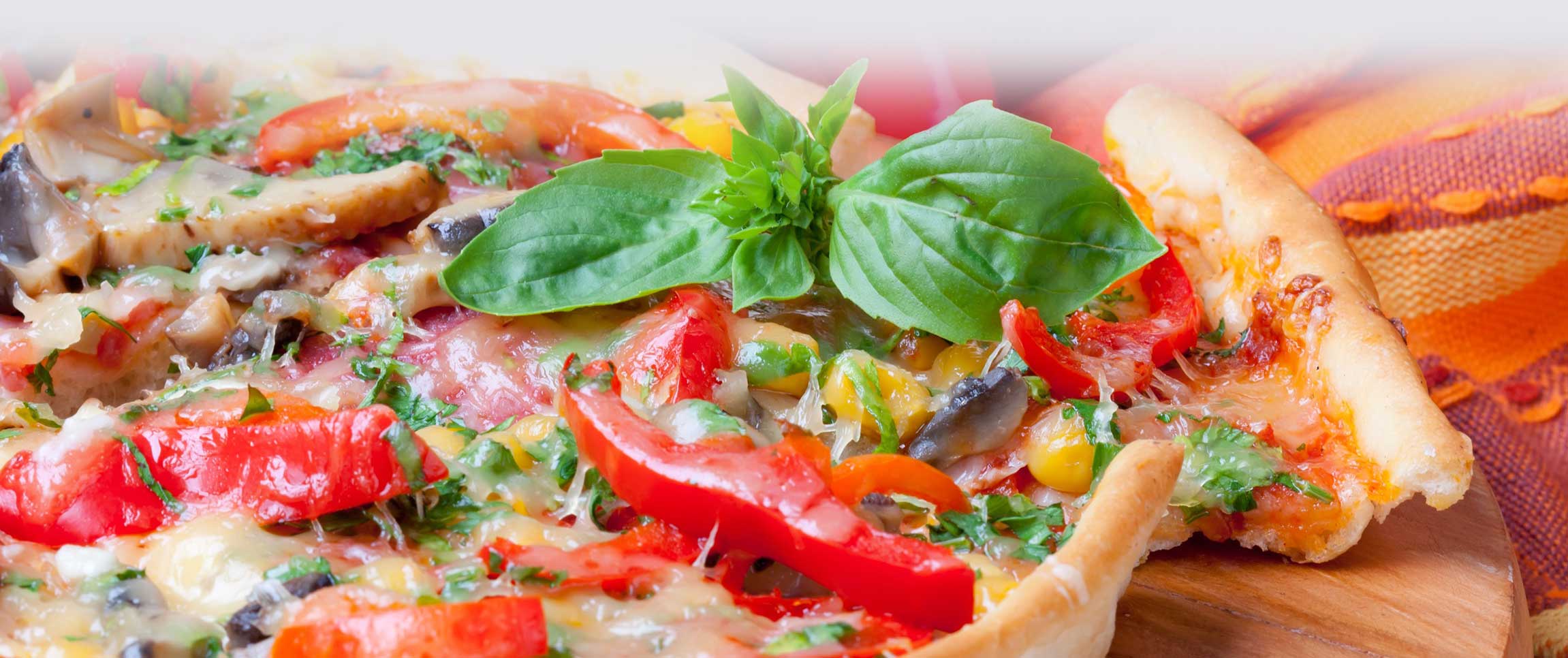 Garlic Roasted Red Pepper Pizza