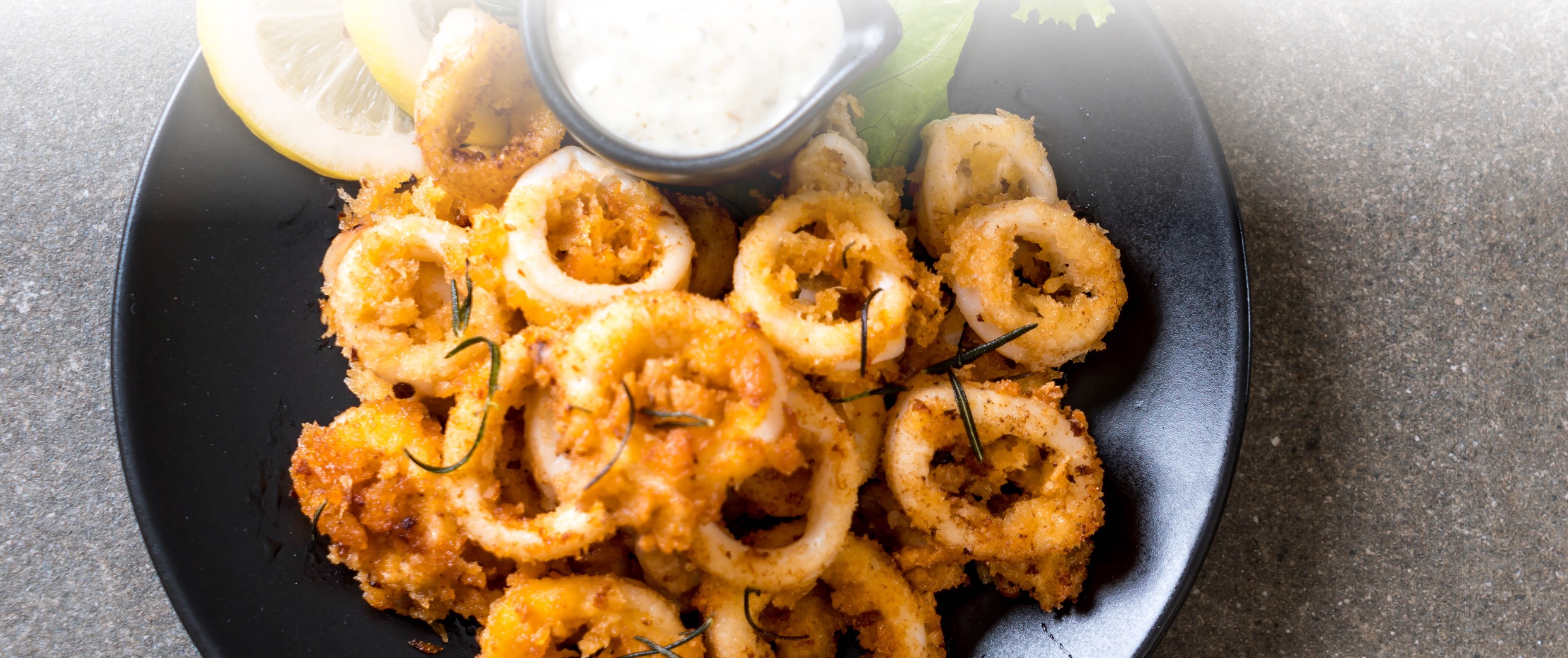Crispy Calamari with Alfredo Sauce