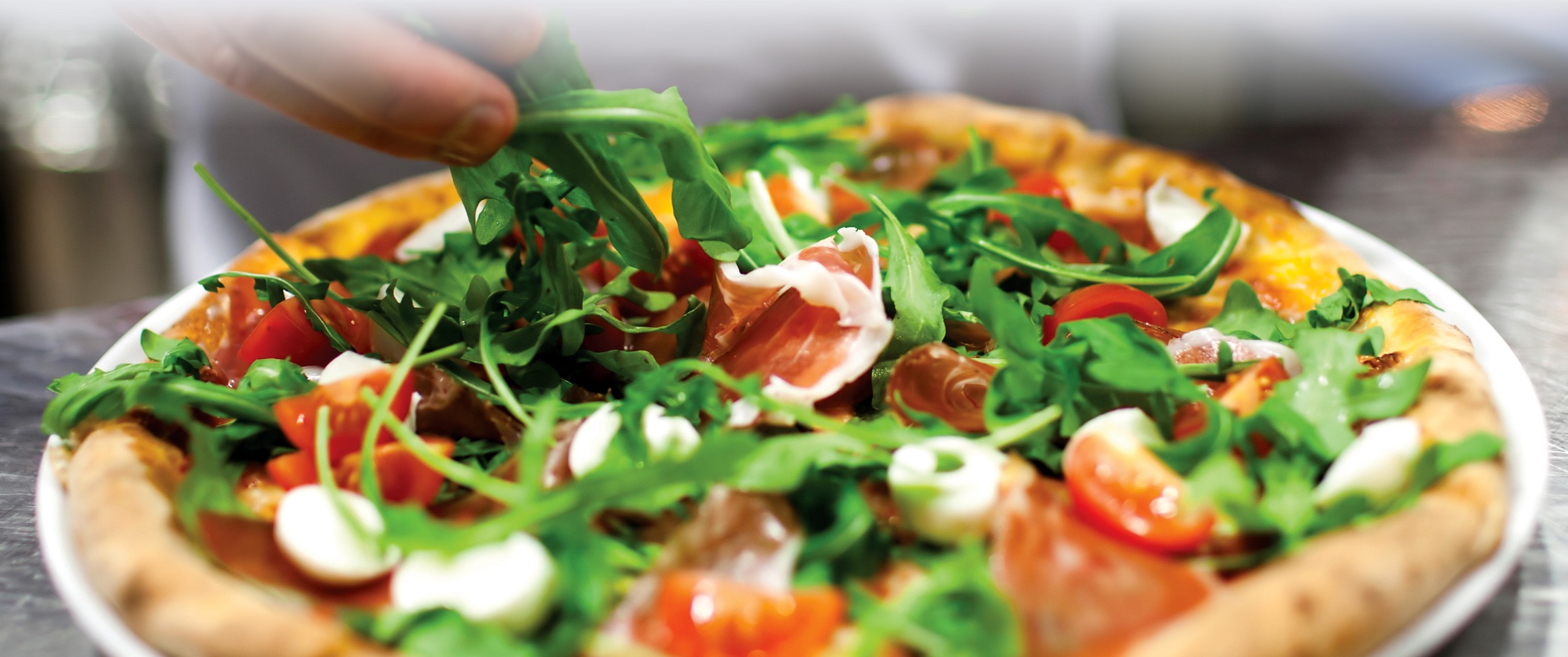 Arugula and Prosciutto pizza